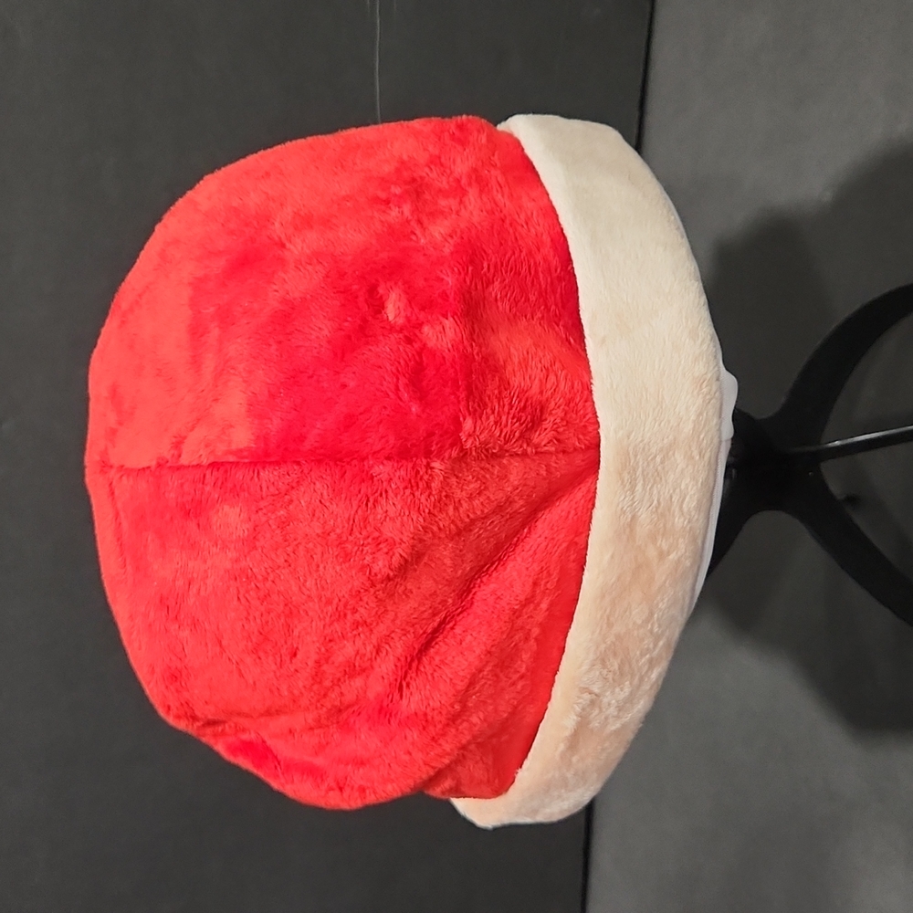 Super Mario Hat - Picture 2 of 4